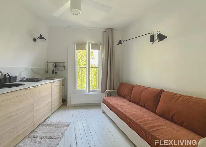 Bright With Open View Voltaire 11th Appartamento